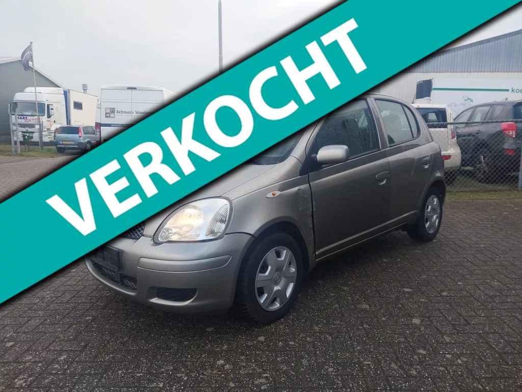 Toyota Yaris 1.0 VVT-i Sol