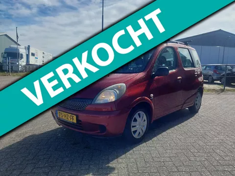 Toyota Yaris Verso 1.5-16V VVT-i Luna !! VOL JAAR APK !!