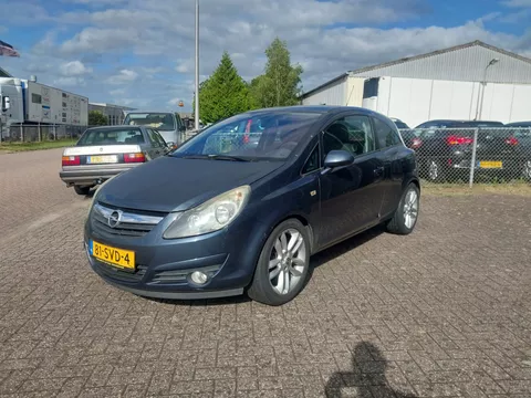 Opel Corsa 1.2-16V Sport !! VOL JAAR APK !!