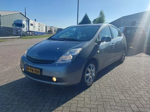 Toyota Prius 1.5 VVT-i !! GOED LEZEN !!